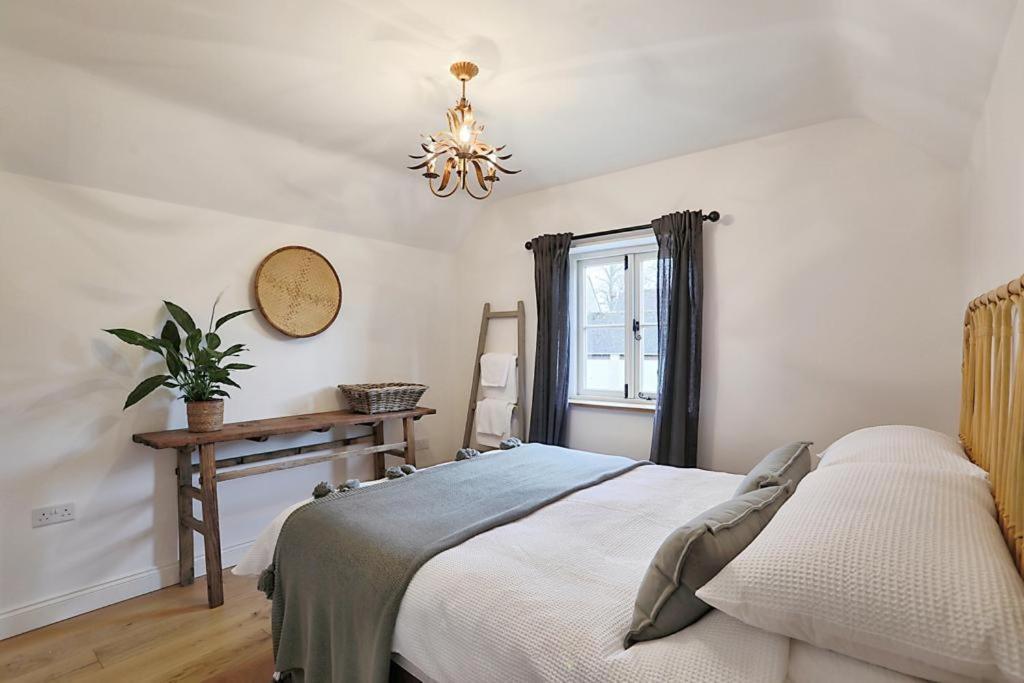Luxury Cotswold Cottage With Hot Tub In Stow On The Wold! Zewnętrze zdjęcie