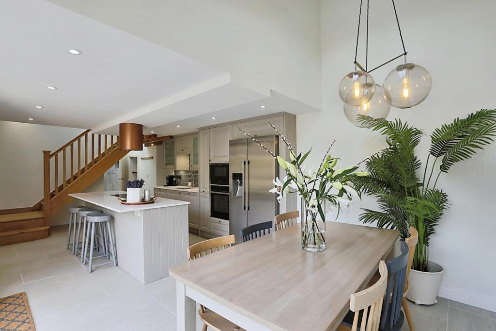 Luxury Cotswold Cottage With Hot Tub In Stow On The Wold! Zewnętrze zdjęcie